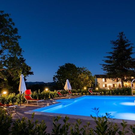 Agriturismo Podere Coldifico Sassoferrato ภายนอก รูปภาพ