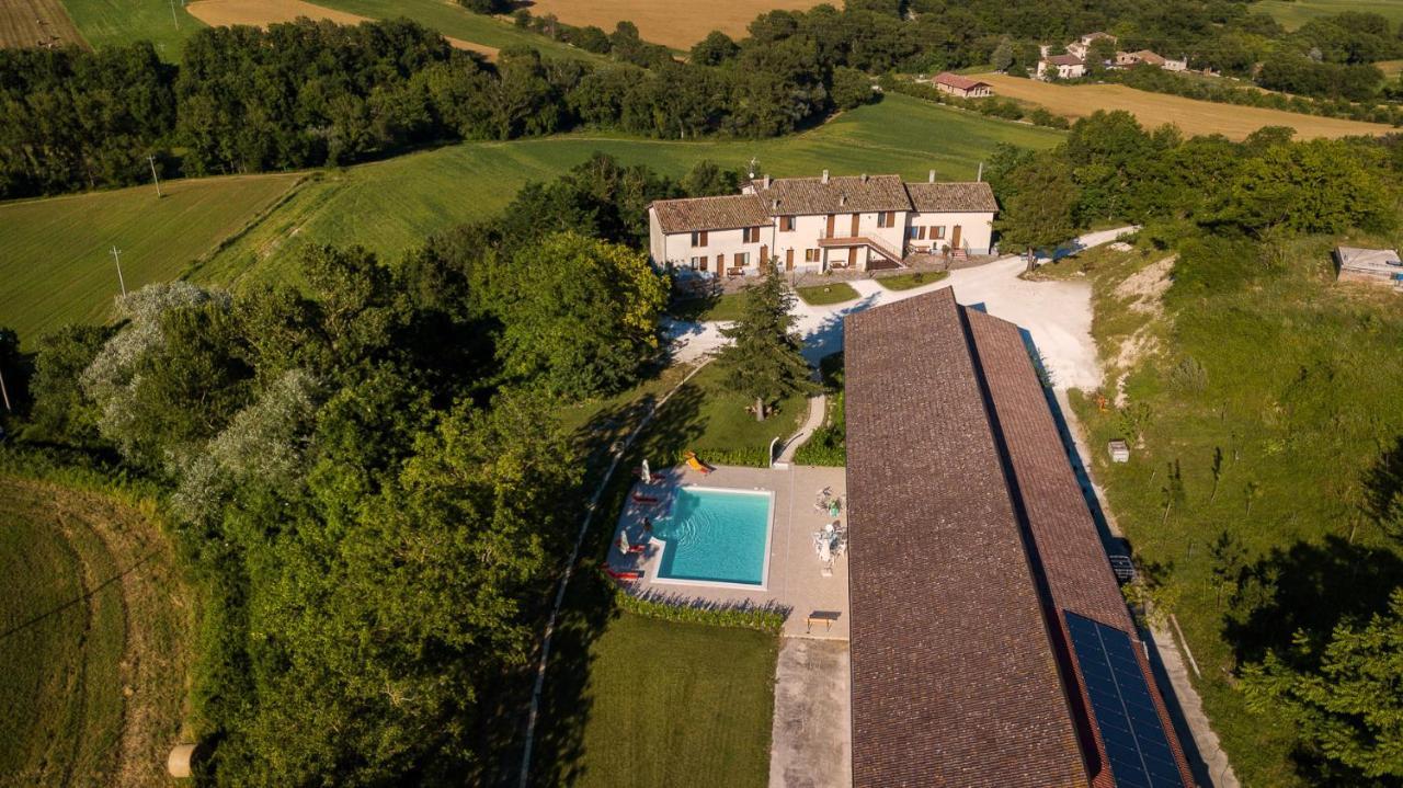 Agriturismo Podere Coldifico Sassoferrato ภายนอก รูปภาพ