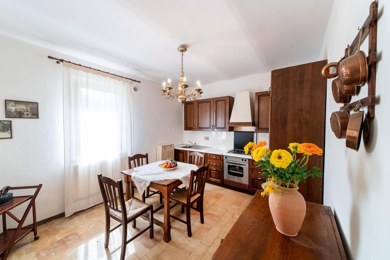 Agriturismo Podere Coldifico Sassoferrato ภายนอก รูปภาพ