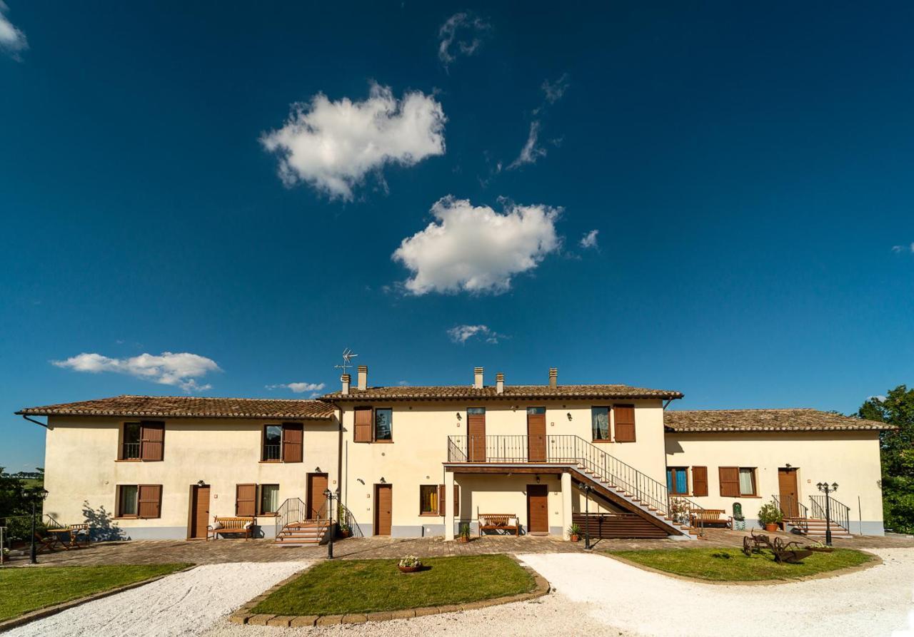 Agriturismo Podere Coldifico Sassoferrato ภายนอก รูปภาพ