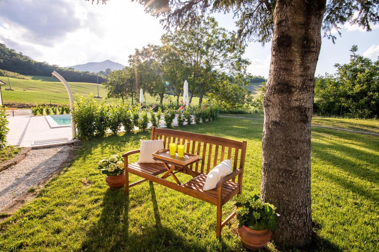 Agriturismo Podere Coldifico Sassoferrato ภายนอก รูปภาพ