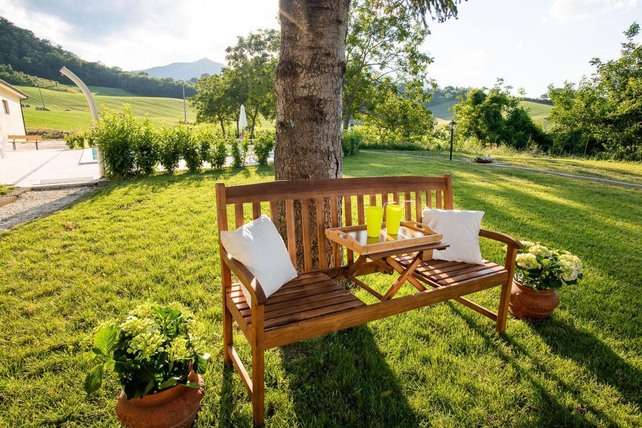 Agriturismo Podere Coldifico Sassoferrato ภายนอก รูปภาพ