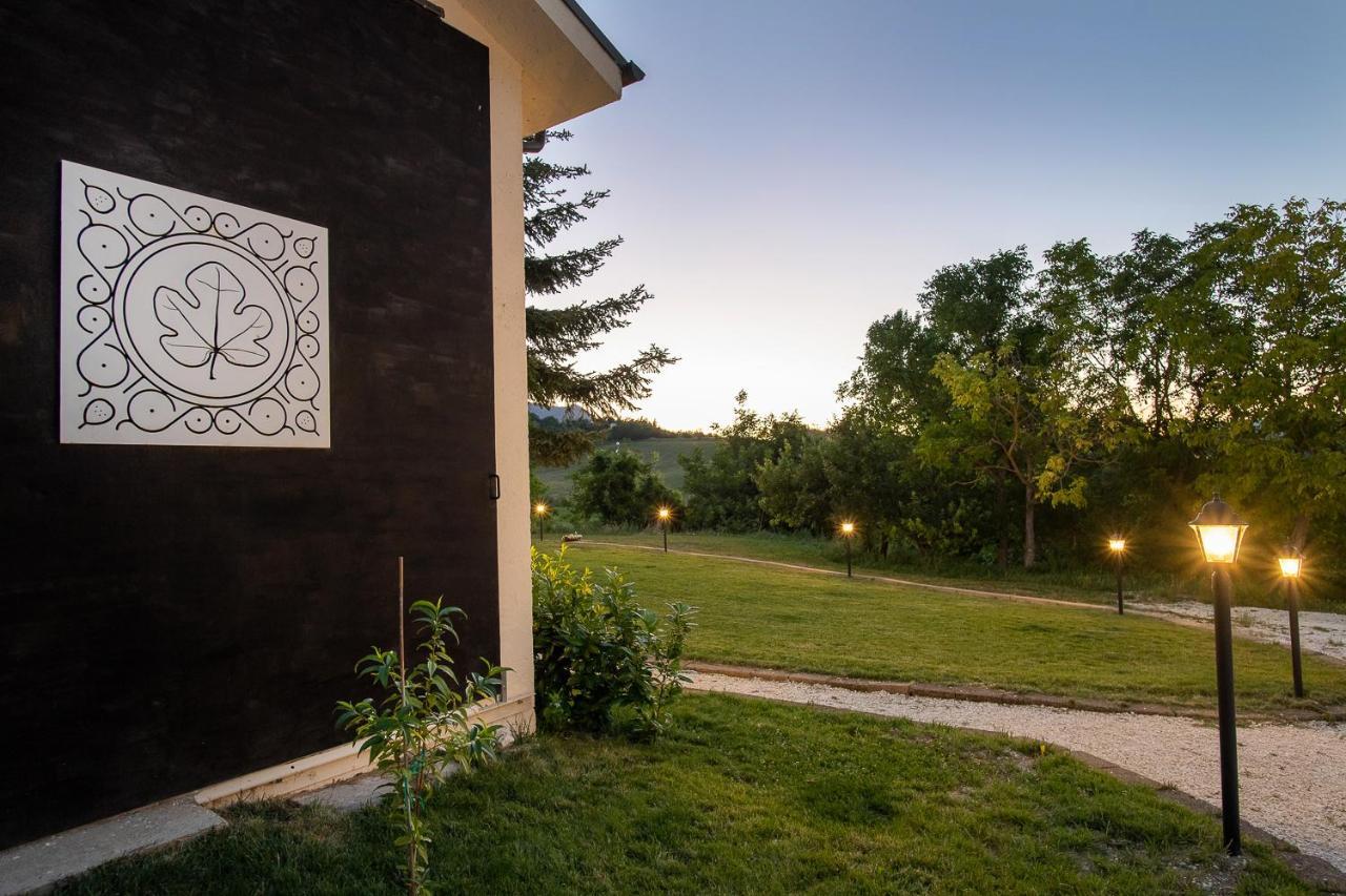 Agriturismo Podere Coldifico Sassoferrato ภายนอก รูปภาพ